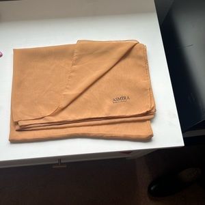 Turkish chiffon hijab. brand new never worn!